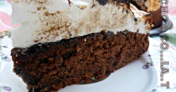 Gâteau au chocolat meringué