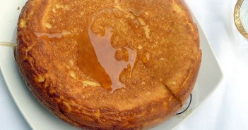 Mchaoucha …… galettes aux oeufs en partenaire avec Miel luzerne