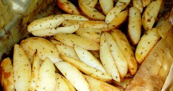 Potatoes maison au four /recette facile et rapide